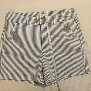 NWOT Cato Women's Blue and White Striped Shorts